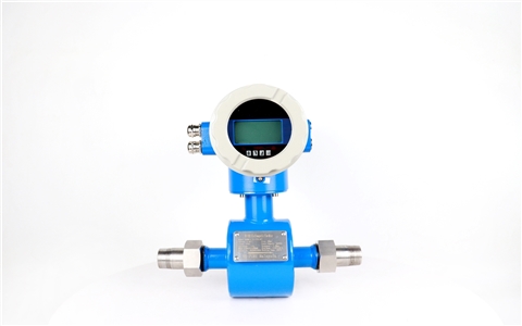 碳鋼螺紋電磁流量計 (1).jpg